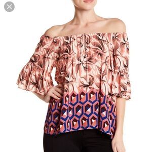 Vertigo Off The Shoulder Blouse Size L NWT